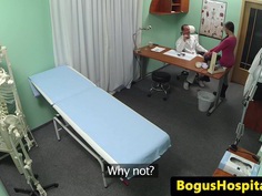 Real spycam amateur licked out by her doctor